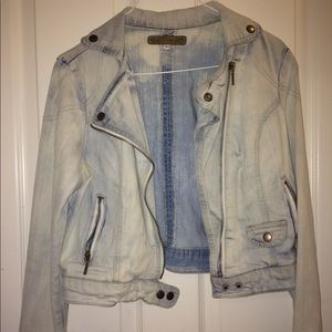 Light Wash Jean Jacket